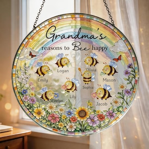 Personalized Grandma Gift Suncatcher, Custom Names Bee Sun Catcher, Rainbow Window Hanging, Gift for Grandma Nana Mother’s Day